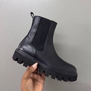 KOIO CHELSEA LEATHER CHUCKY SOLE BLACK ANKLE BOOTS SIZE 37